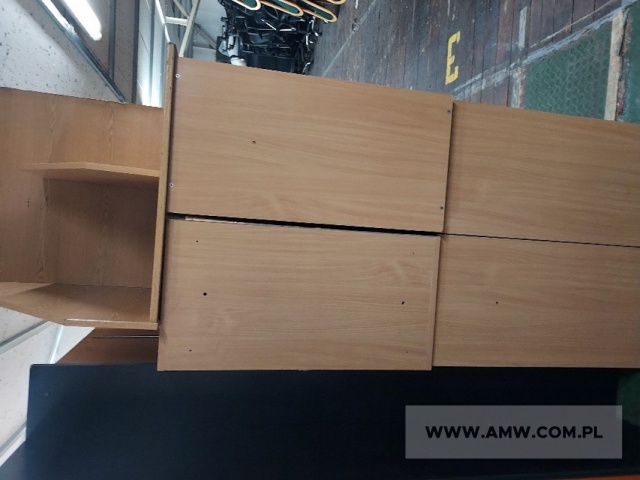 Meble biurowe - pakiet zawierający 30 szt. (wg oddzielnego wykazu) 